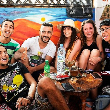 Tamraght Surf Hostel エクステリア 写真