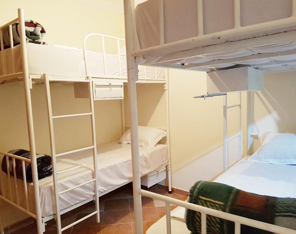 Tamraght Surf Hostel エクステリア 写真