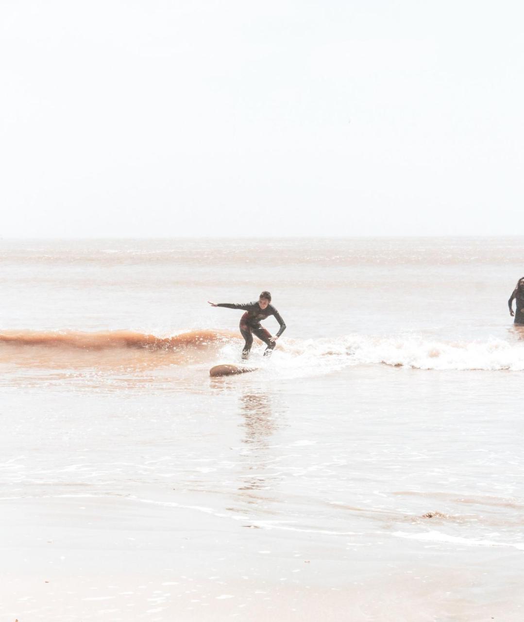 Tamraght Surf Hostel エクステリア 写真